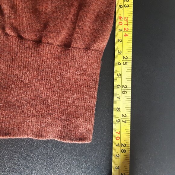 Banana Republic SZ M Luxury Blend Burnt Orange V-Neck Men's Sweater - Picture 12 of 12
